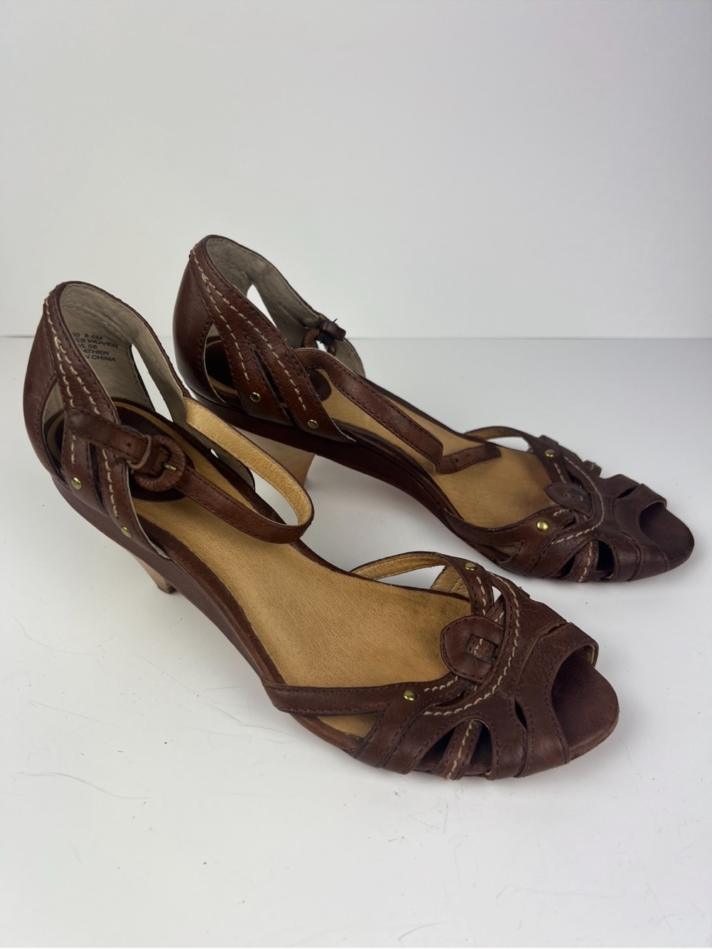 Frye Agnes woven kitten heels brown  sandals